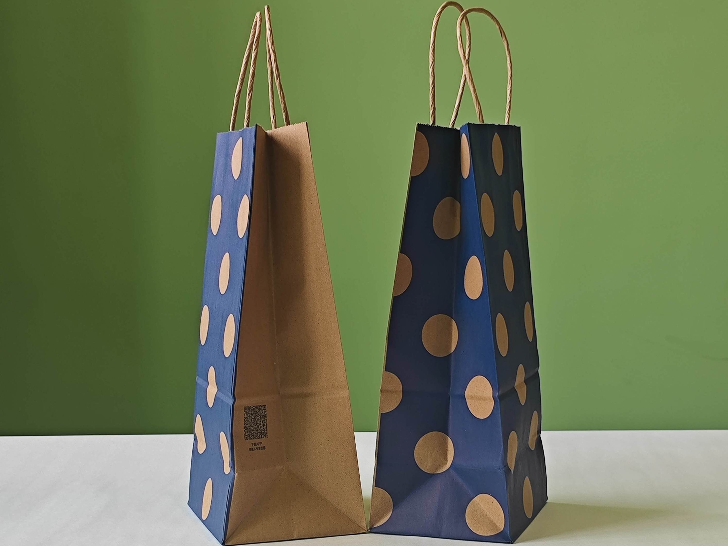 手提（tí）咖啡（fēi）袋